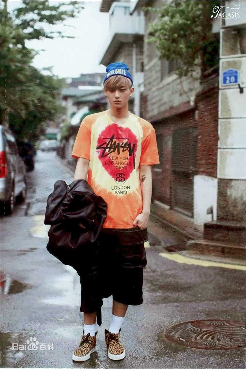 黄子韬(Z.TAO、 、タオ)杂志广告