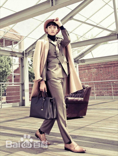 黄子韬(Z.TAO、 、タオ)杂志广告