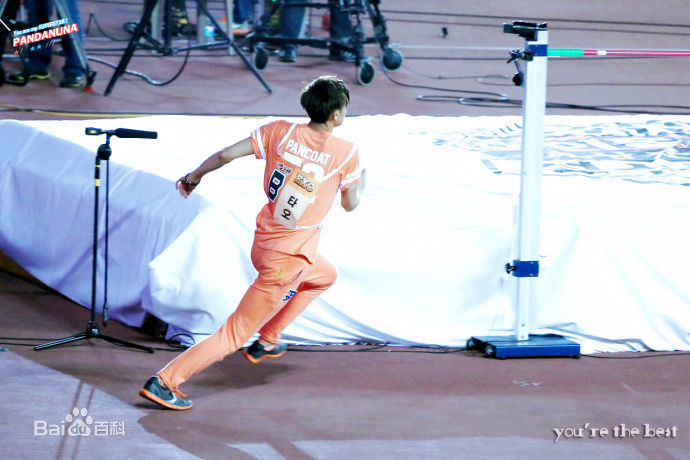 黄子韬(Z.TAO、 、タオ)十项全能性感图片图集