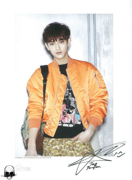 最新黄子韬(Z.TAO、 、タオ)在《XOXO》正规专辑中的壁纸