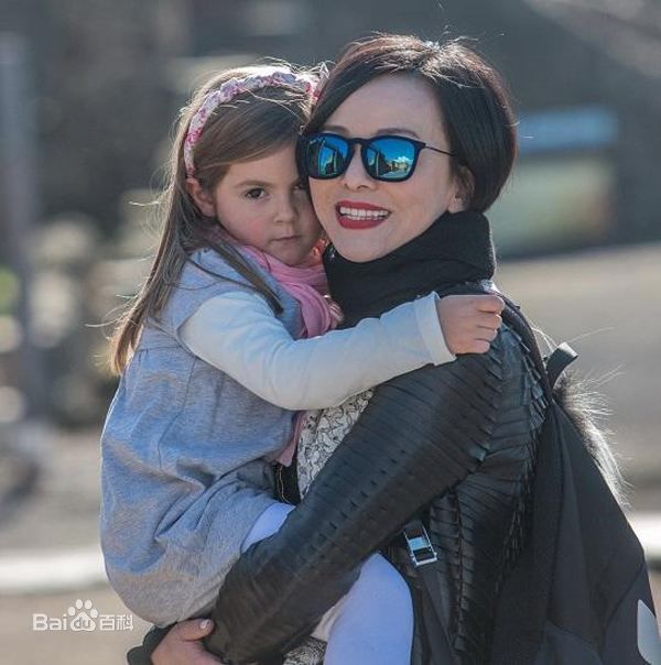 王琳(Lilian)花样姐姐壁纸壁纸