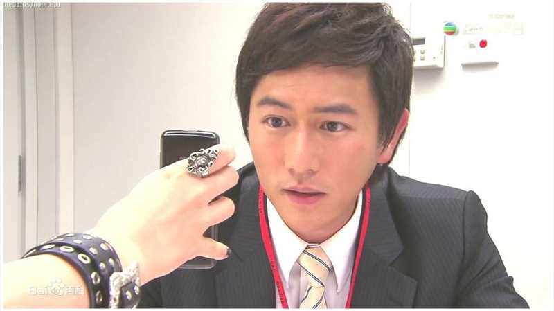 精选陈键锋(Sammul Chan)在2009《廉政行动2009之公私车》饰 许嘉明中的图册