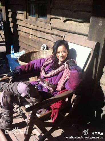 倪虹洁微博图片