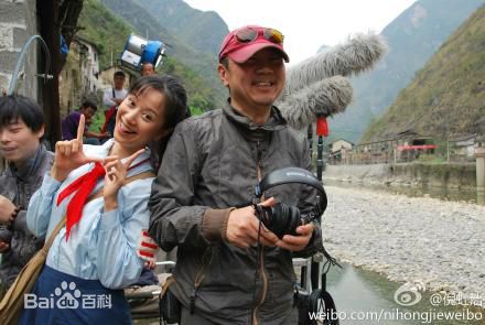 倪虹洁微博图片