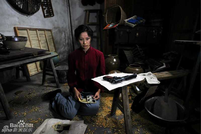 倪虹洁 电影《蓝色骨头》