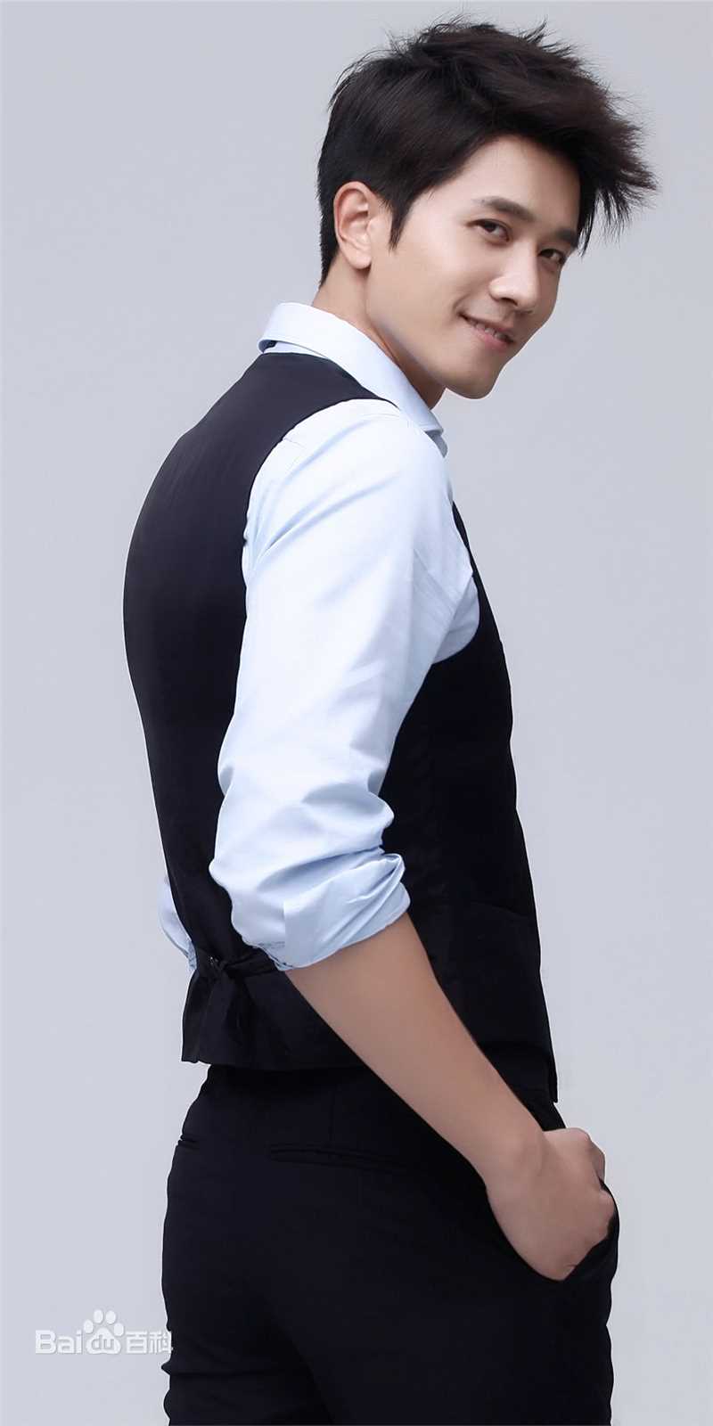 《彭冠英》封面图片