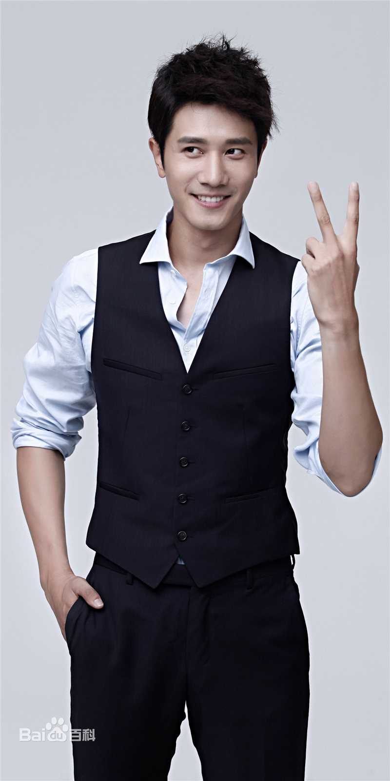 《彭冠英》封面图片