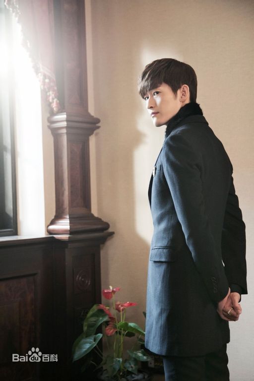 张翰(Hans Zhang)最新剧照图册