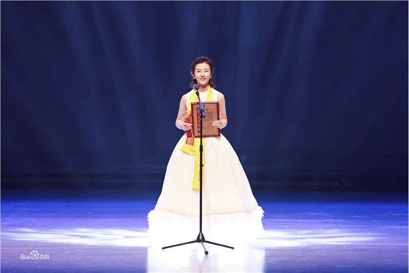 张子枫(Wendy Zhang)获奖影视剧壁纸壁纸