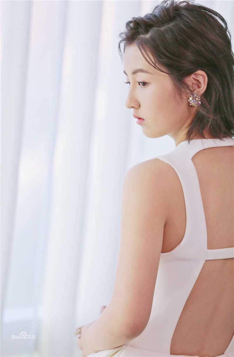 张子枫(Wendy Zhang)出席活动壁纸壁纸