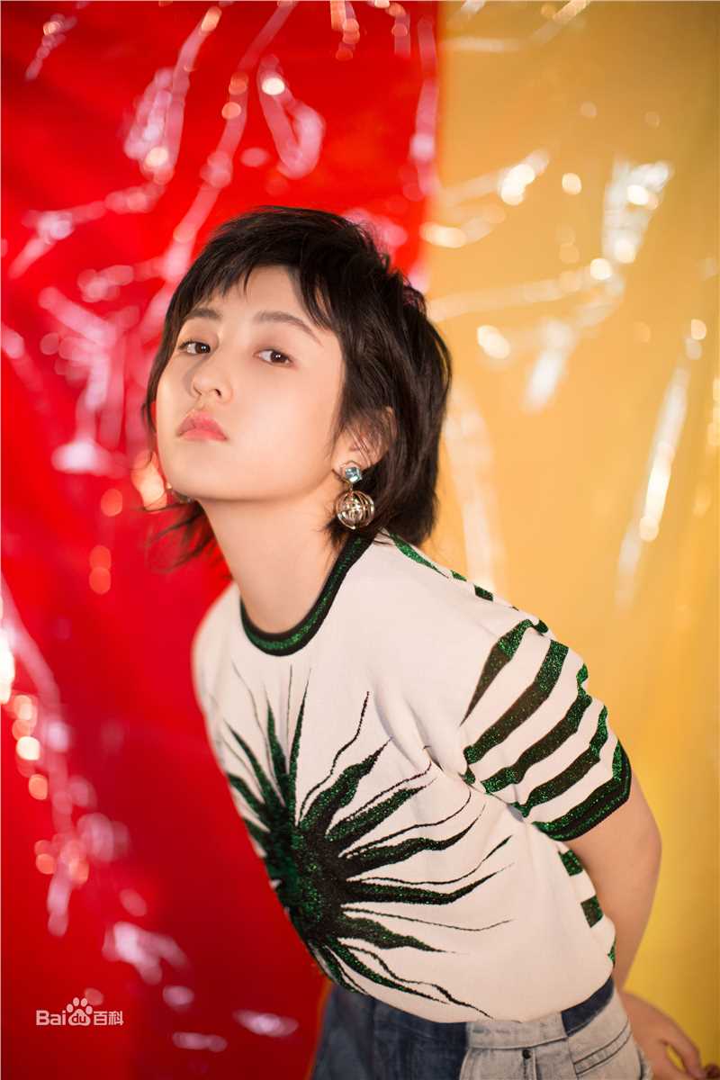 张子枫(Wendy Zhang)出席活动壁纸壁纸