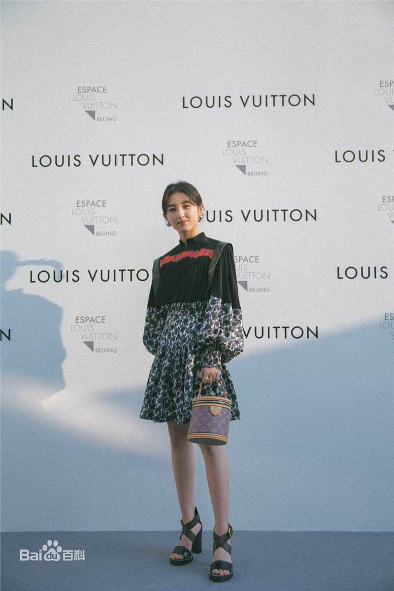 张子枫(Wendy Zhang)出席活动壁纸壁纸