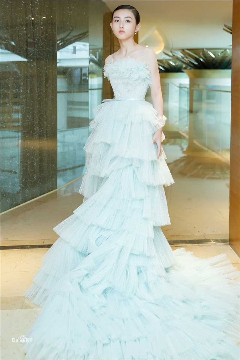 张子枫(Wendy Zhang)出席活动壁纸壁纸