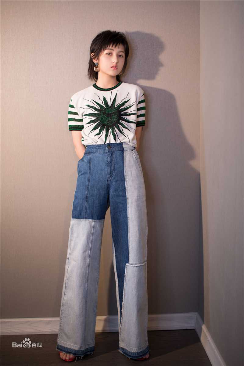 张子枫(Wendy Zhang)出席活动壁纸壁纸