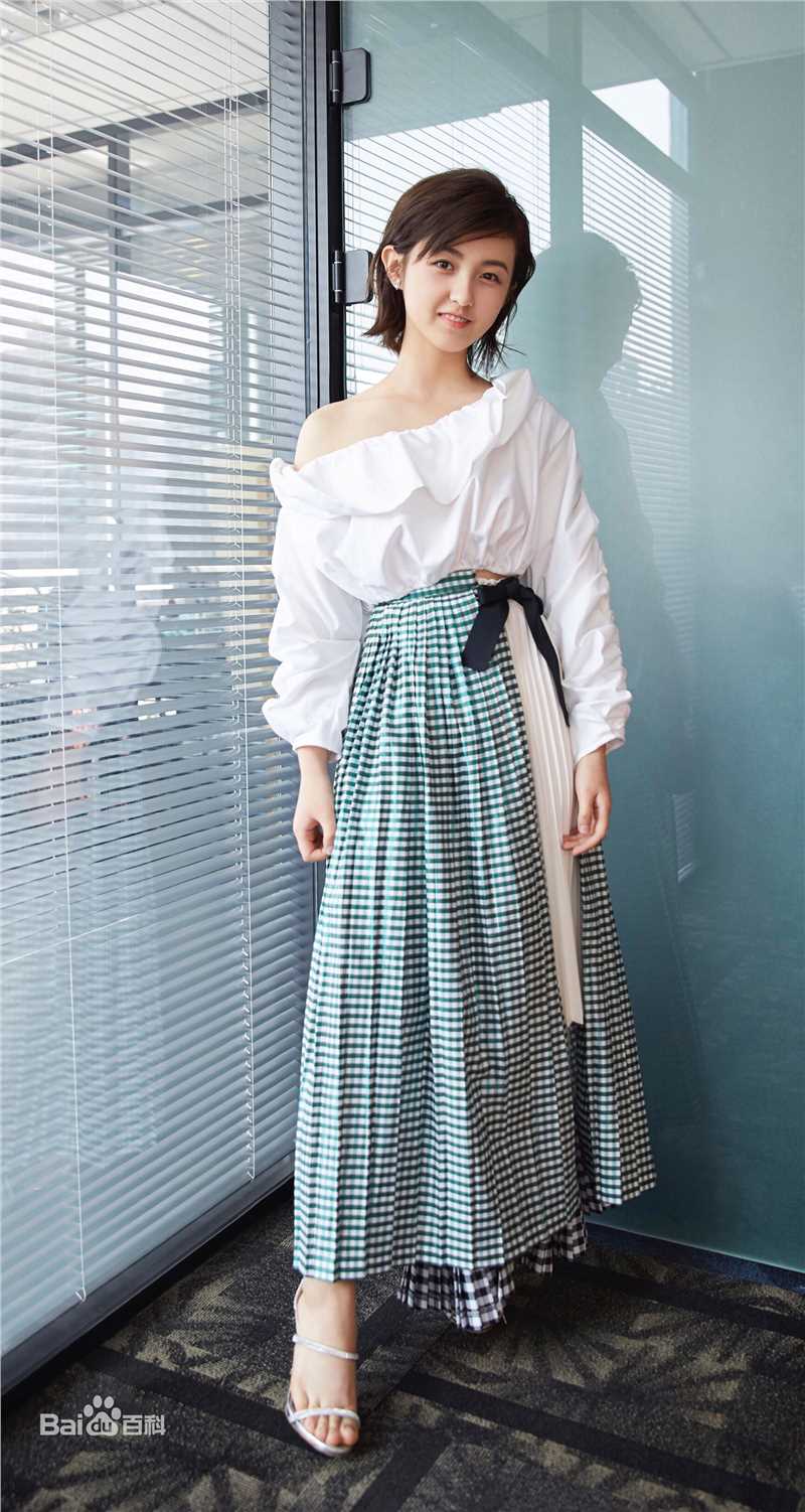 张子枫(Wendy Zhang)出席活动壁纸壁纸