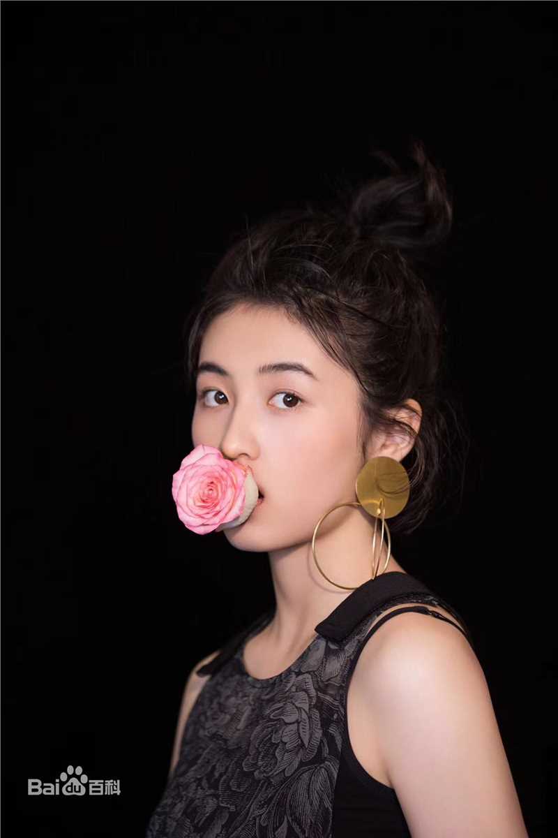 张子枫(Wendy Zhang)出席活动壁纸壁纸