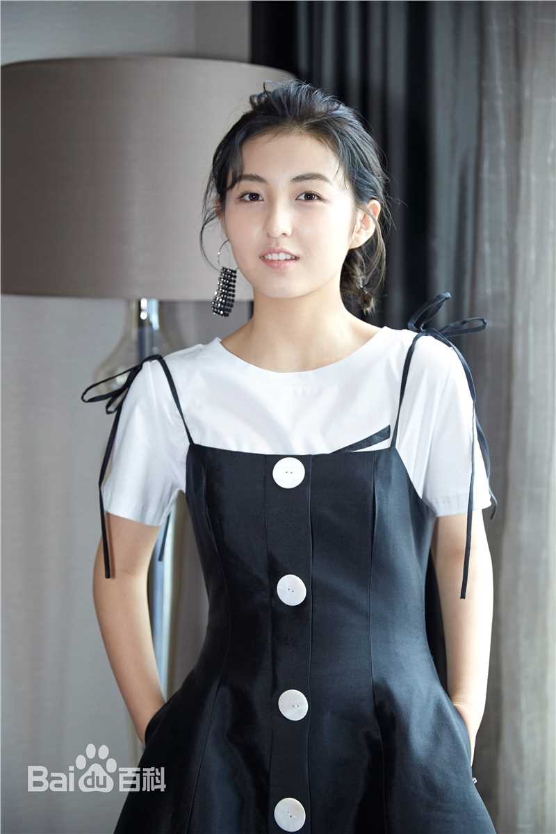 张子枫(Wendy Zhang)出席活动壁纸壁纸