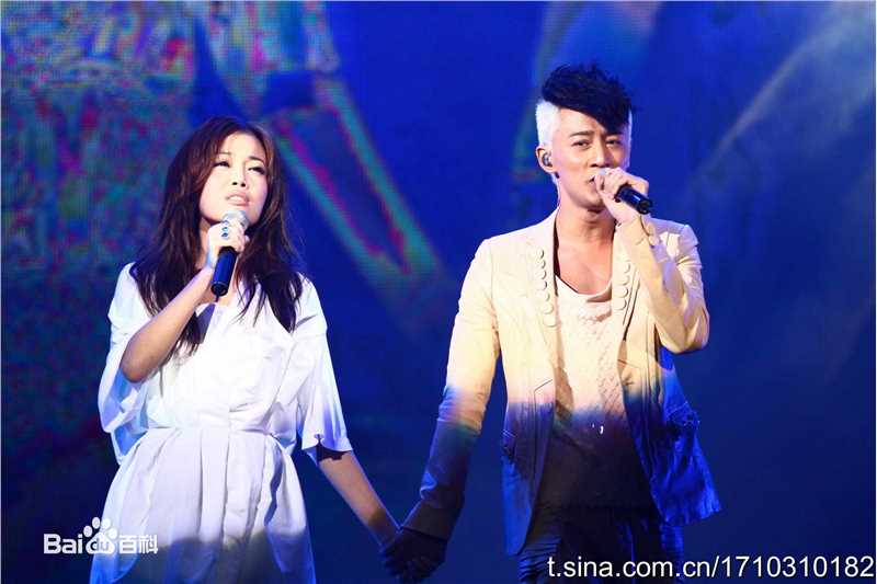 林峯/林峰(LAM Raymond)2010年林峰红馆个人演唱会性感图片图集