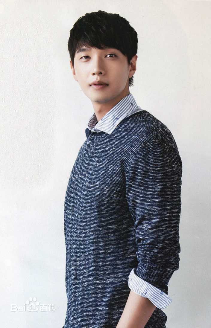 池贤宇(/Ji Hyun-Woo)前后照片