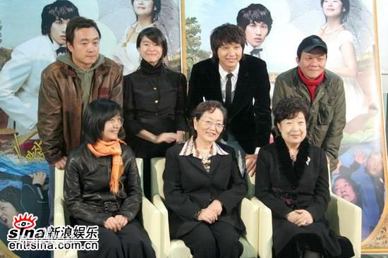 艺智苑(Ye Ji Won)出席活动前后照片