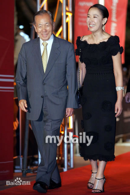 艺智苑(Ye Ji Won)出席活动前后照片