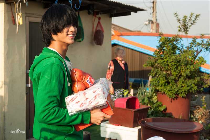 精选金秀贤(Kim Soo Hyun、キム スヒョン)在《伟大的隐藏者》(2013)中的图册