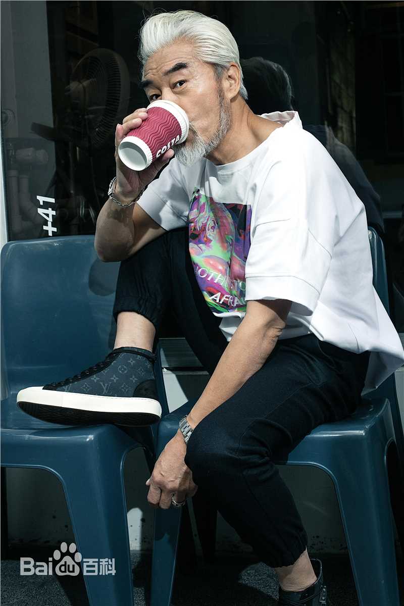 王鸥(Angel)街拍1前后照片