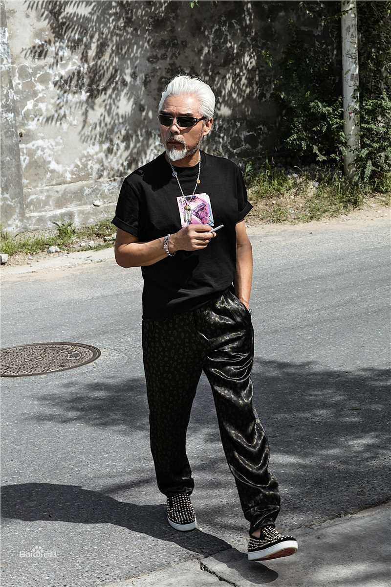 王鸥(Angel)街拍1前后照片