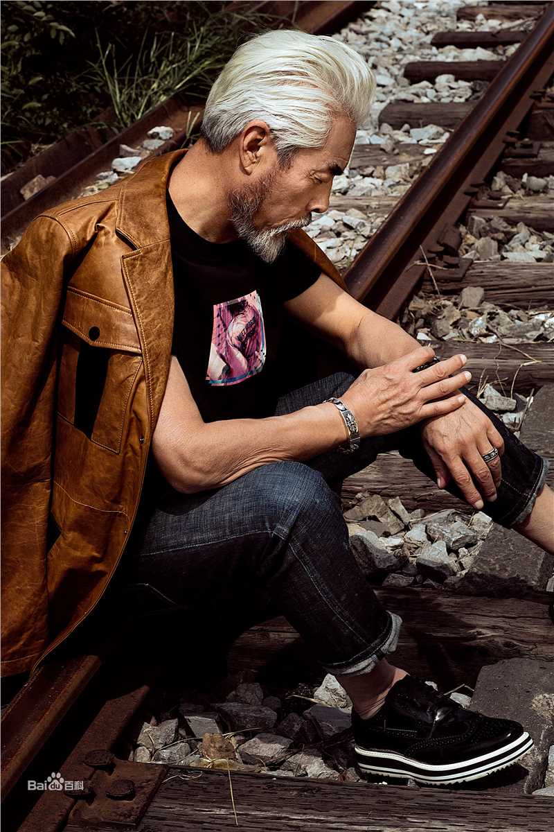 王鸥(Angel)街拍1前后照片