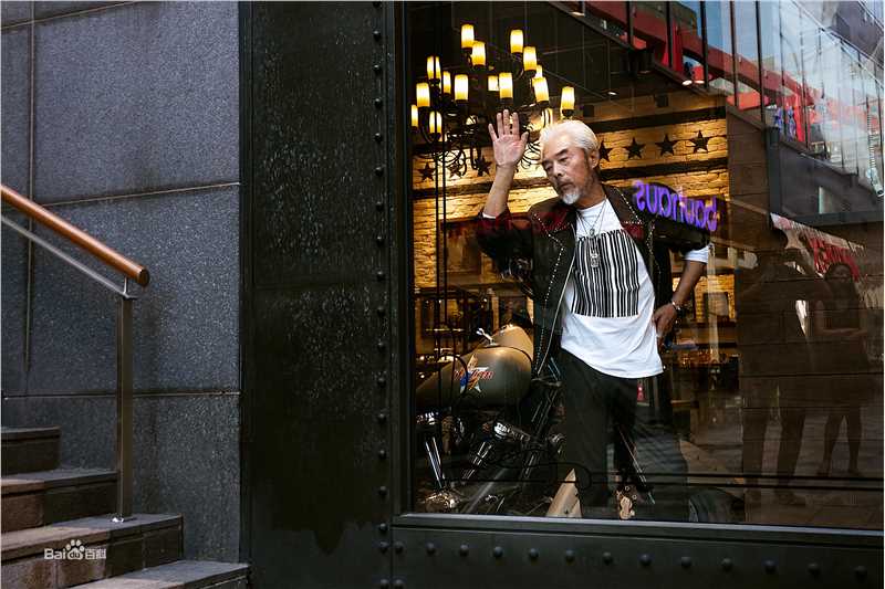 王鸥(Angel)街拍1前后照片