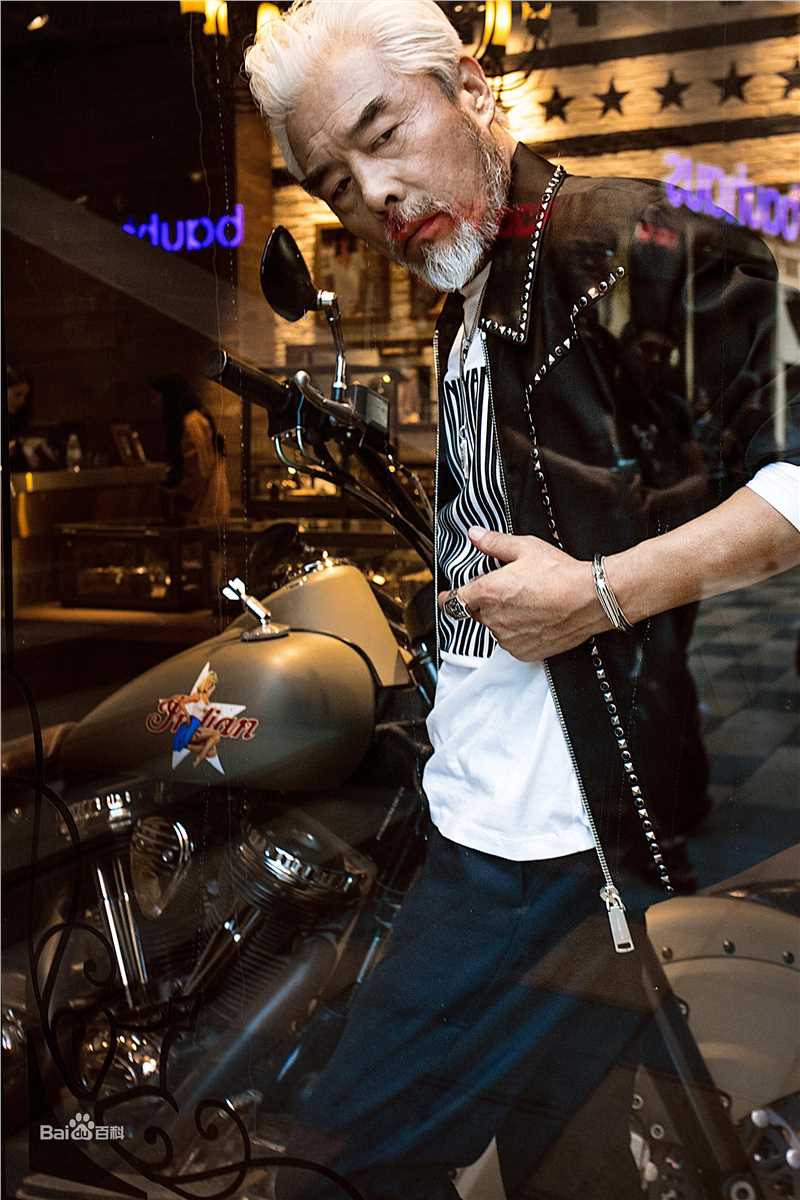 王鸥(Angel)街拍1前后照片