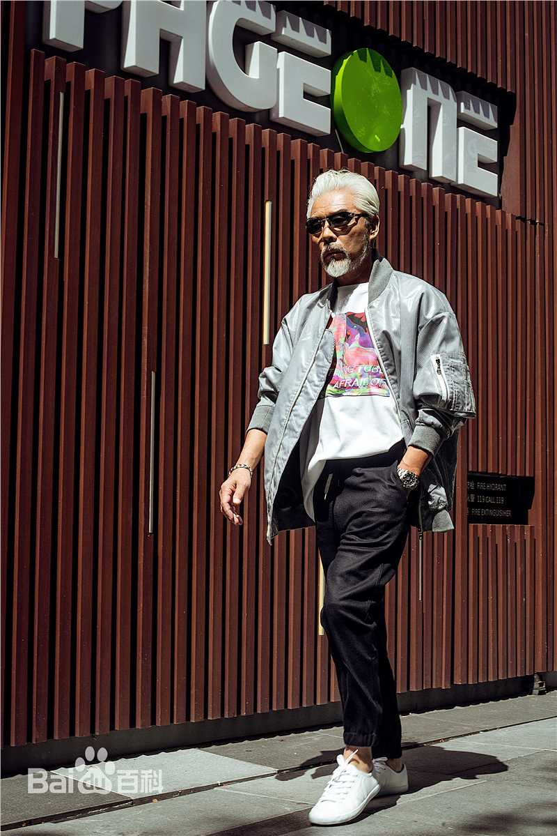 王鸥(Angel)街拍1前后照片