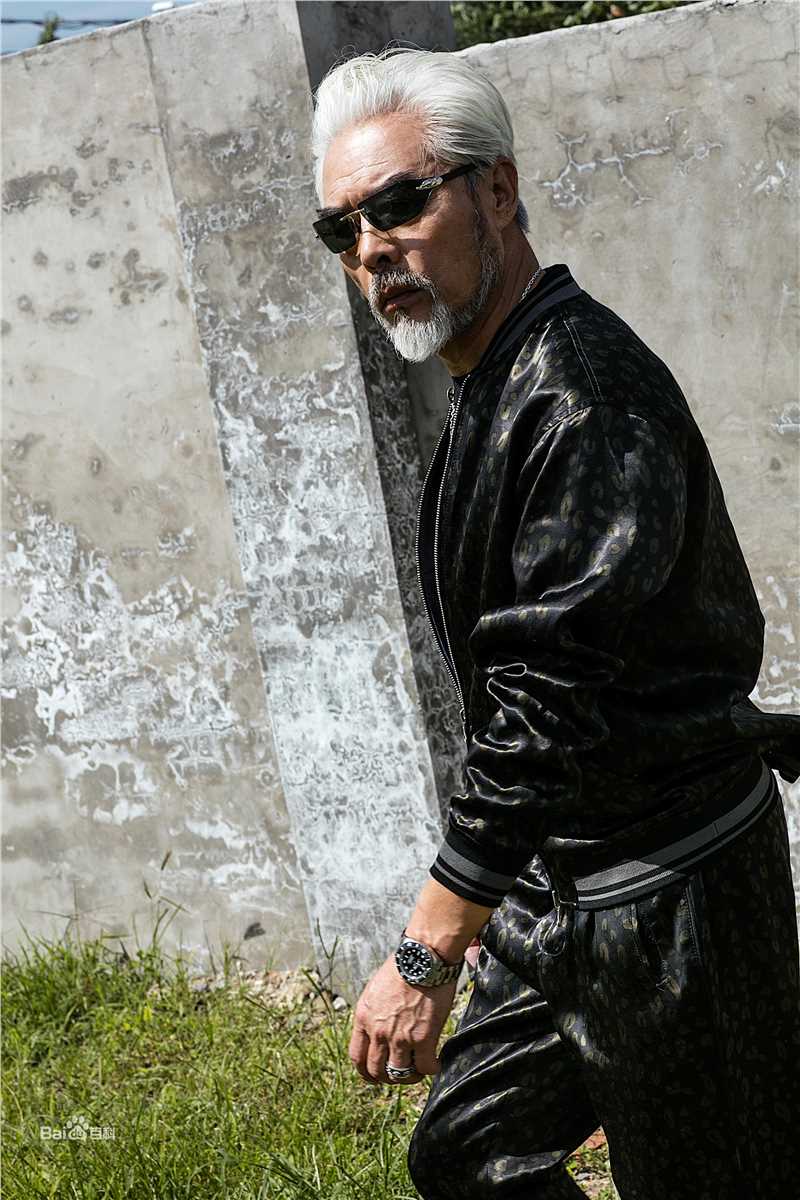 王鸥(Angel)街拍1前后照片