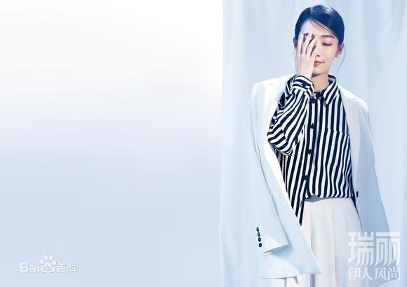 《张小斐》封面图片