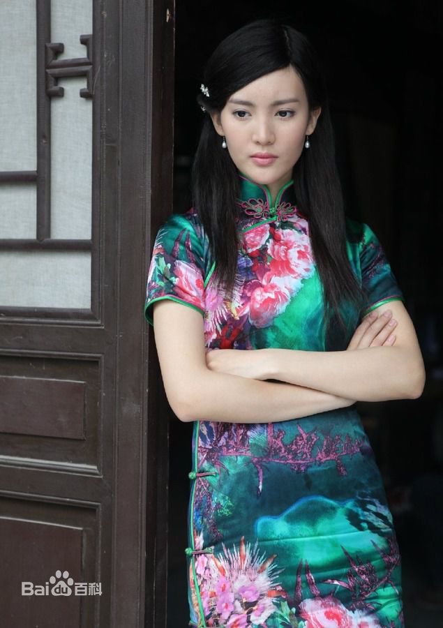 精选金晨(Gina)在《雪鹰》饰洛雪中的图册