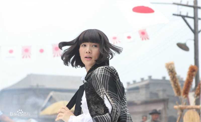 精选金晨(Gina)在《雪鹰》饰洛雪中的图册