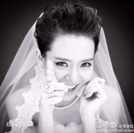 戚薇(Stephy)婚纱照图册