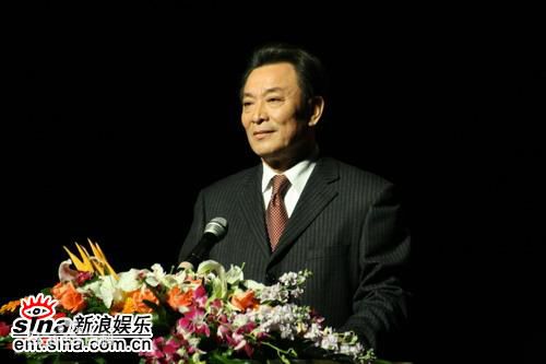 石维坚(Shi Weijian)出席活动壁纸壁纸