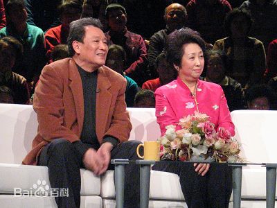 石维坚(Shi Weijian)出席活动壁纸壁纸