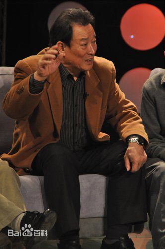 石维坚(Shi Weijian)出席活动壁纸壁纸