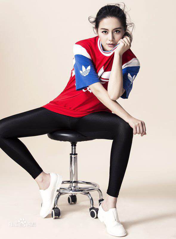 王力可(Rainbow)前后照片