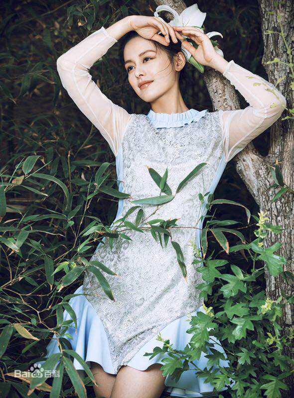 王力可(Rainbow)前后照片