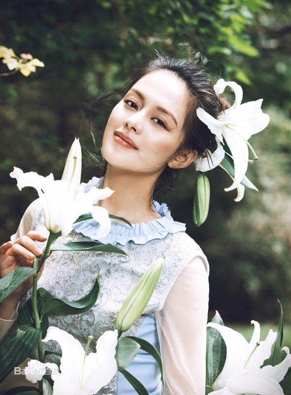 王力可(Rainbow)前后照片