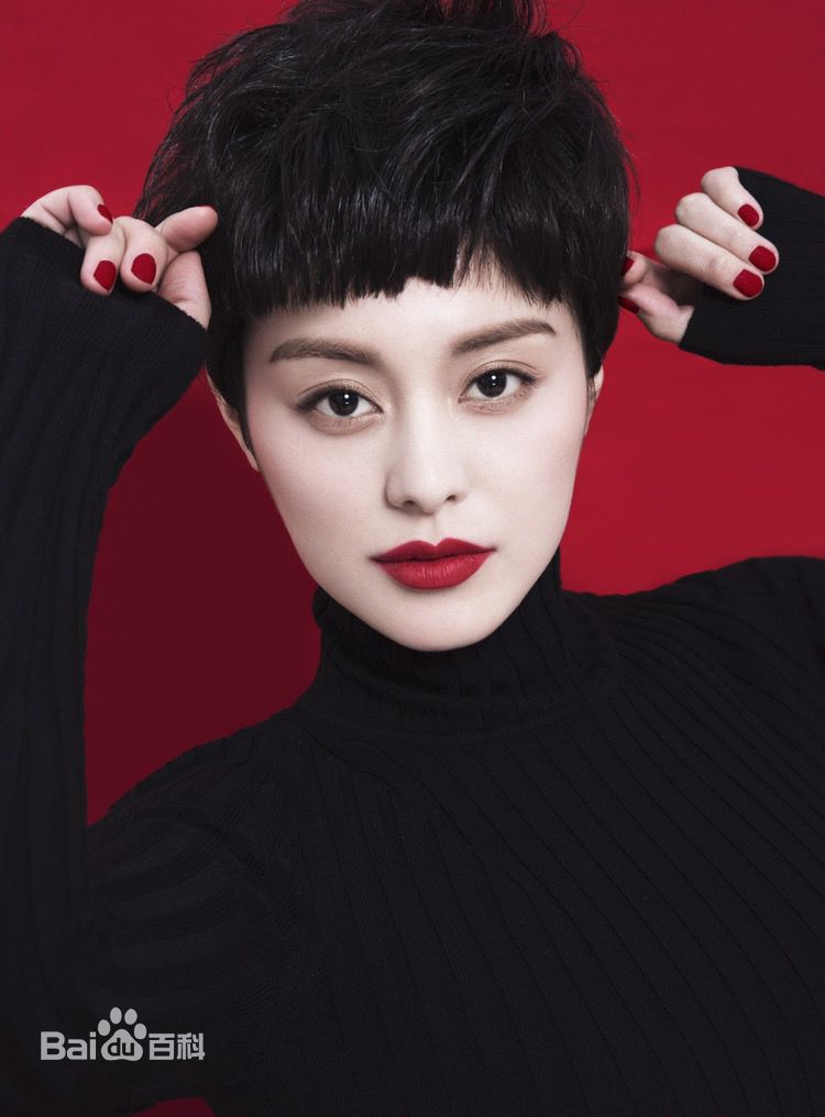 王力可(Rainbow)冷傲热情——李萍摄影系列素颜照相册