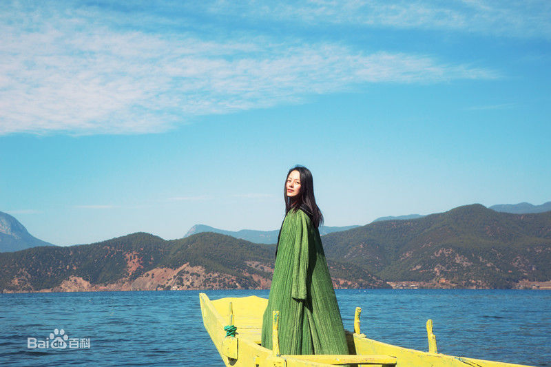 王力可(Rainbow)七彩云南之女儿国泸沽湖素颜照壁纸