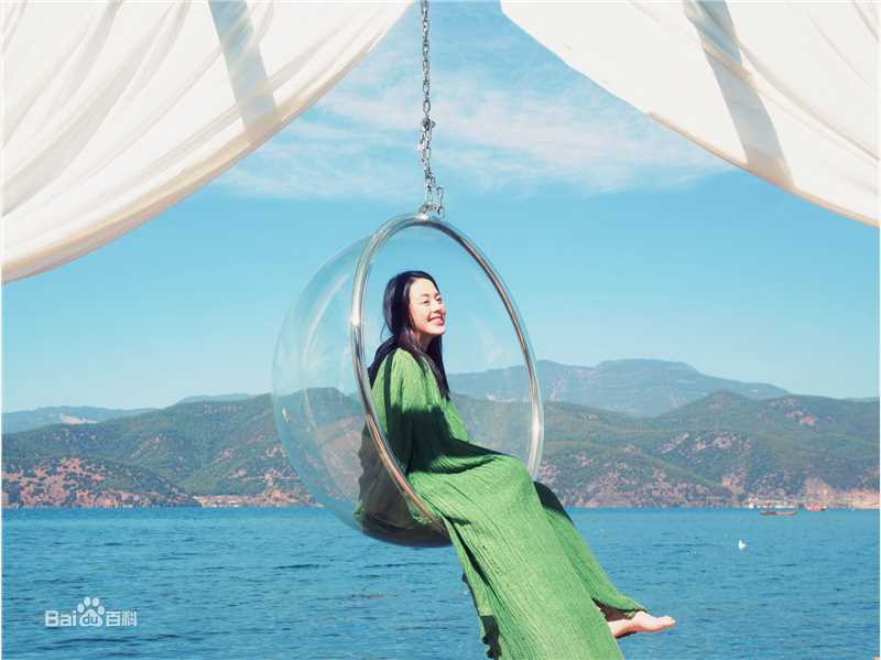 王力可(Rainbow)七彩云南之女儿国泸沽湖素颜照壁纸