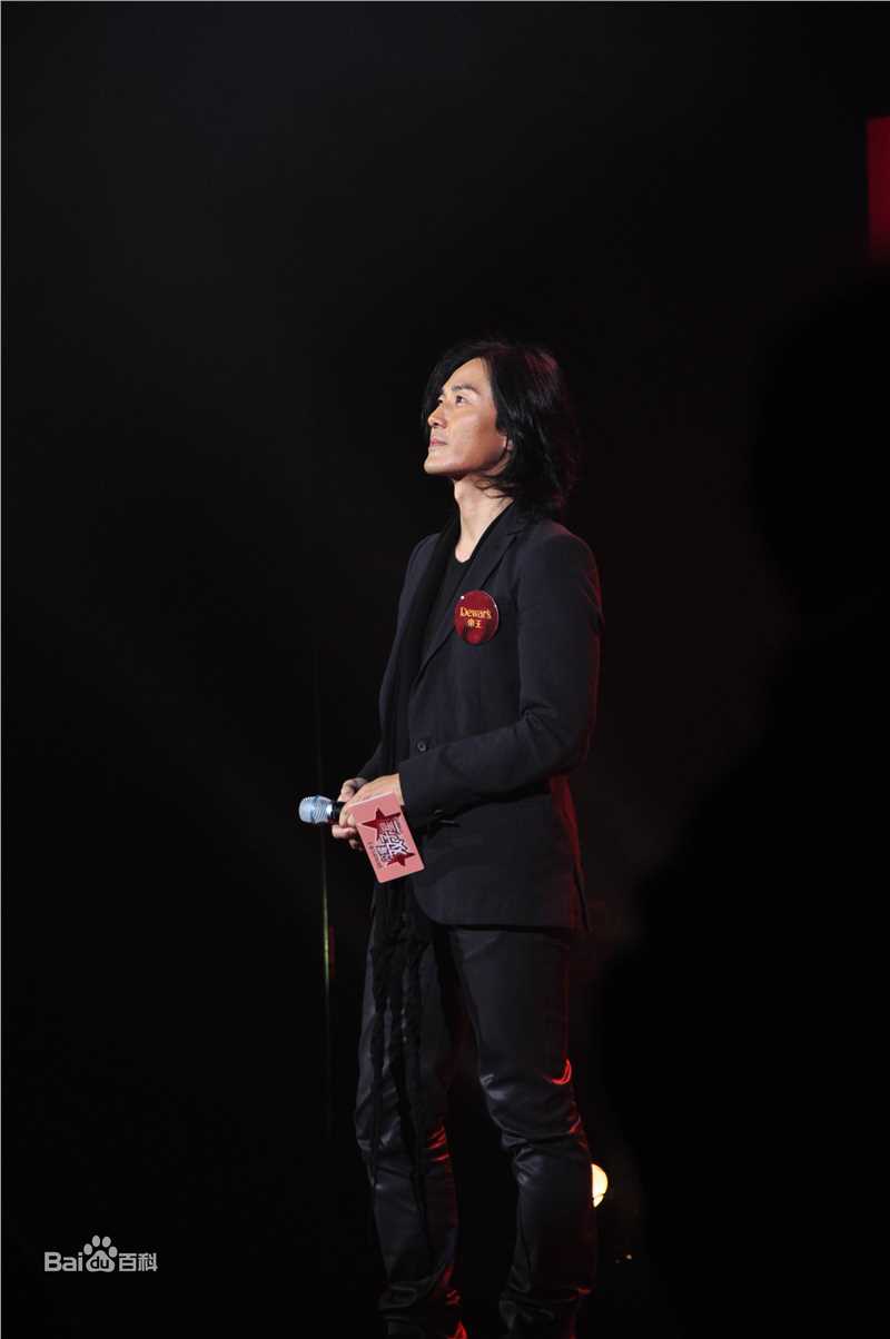 郑伊健(Ekin Cheng)2010年“闪耀双子星”活动素颜照相册