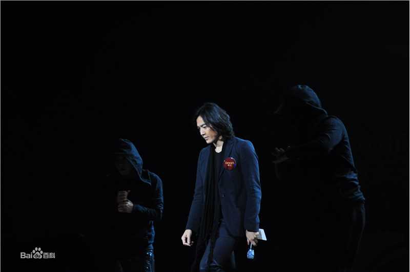 郑伊健(Ekin Cheng)2010年“闪耀双子星”活动素颜照相册