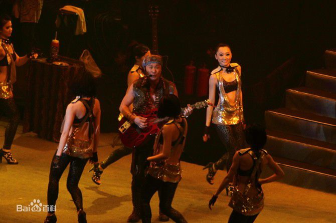 许冠杰(Samuel Hui)2010“难忘往日情”演唱会图片图集