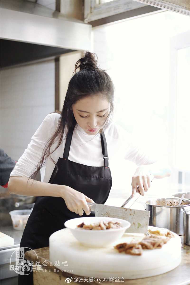 张天爱(Crystal)活动照素颜照相册